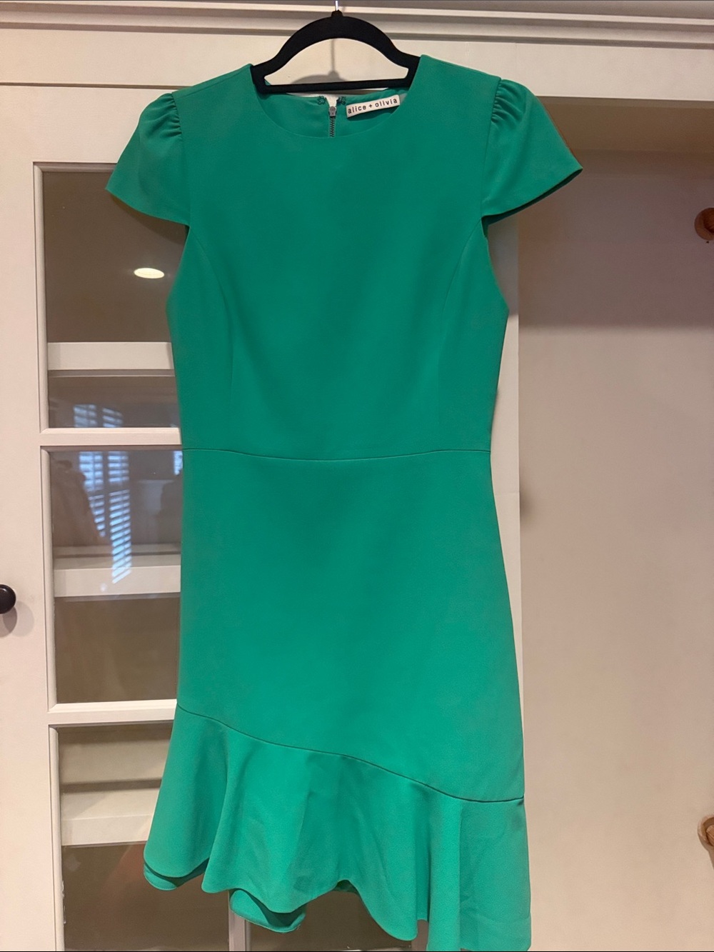 Alice + Olivia green Puff-Sleeve Sheath Dress with Flounce Hem